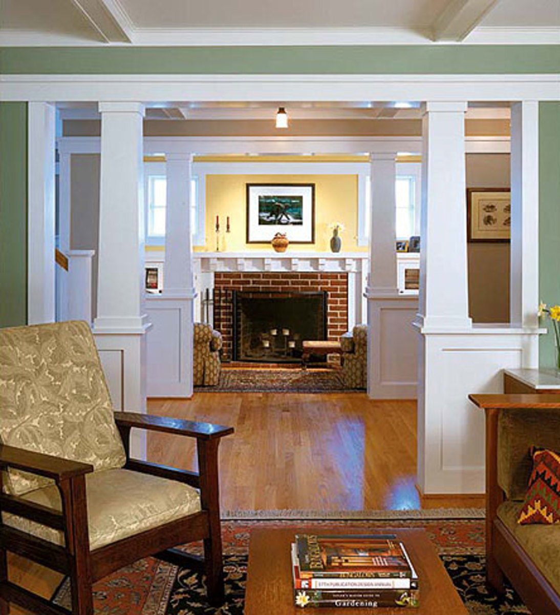 Interior Decorating Styles on Woodwork   Finishes For The Craftsman Home     Arts   Crafts Homes And