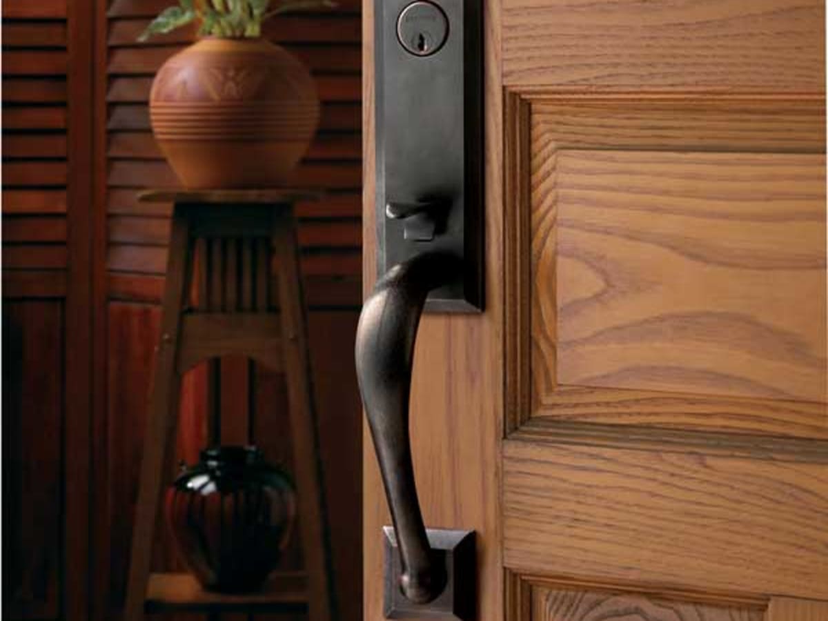 The Bungalow Passage Set in Bronze Finish with Arts and Crafts Door Knobs 