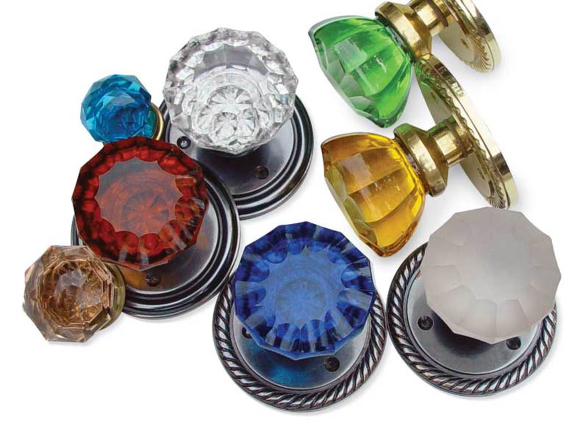 Assorted glass door and cabinet knobs from Antique Hardware & Home.