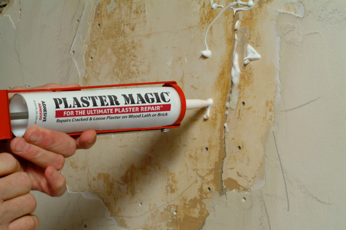 Plaster Magic - Design for the Arts & Crafts House