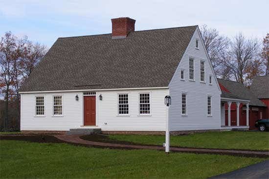 early-new-england-homes-white-houses.jpg