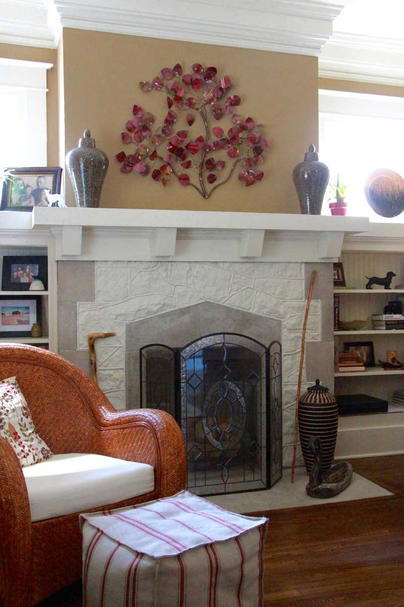 3-lr_v_fireplace_img_1463.jpg
