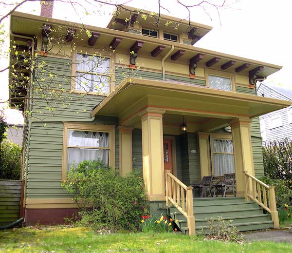 the-medium-green-and-butter-yellow-are-bright-neutrals-very-nice-for-this-artistic-foursquare-photo-artfirstcom.jpg