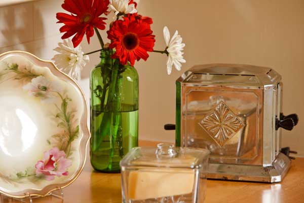 a-vintage-toaster-in-the-pantry.jpg