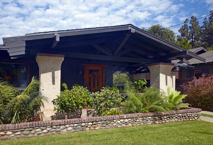 2_bungalow_exterior.jpg