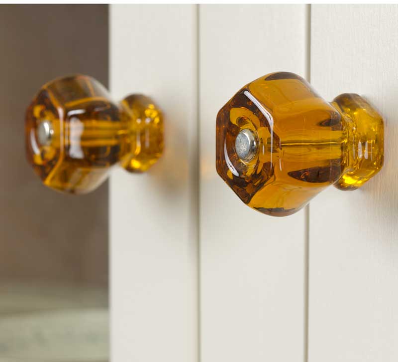 2_glass_knobs_gridleygraves.jpg
