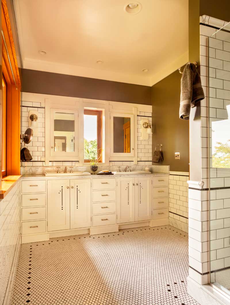 2-74_dalton_master_bath_vanity_img_0017.jpg