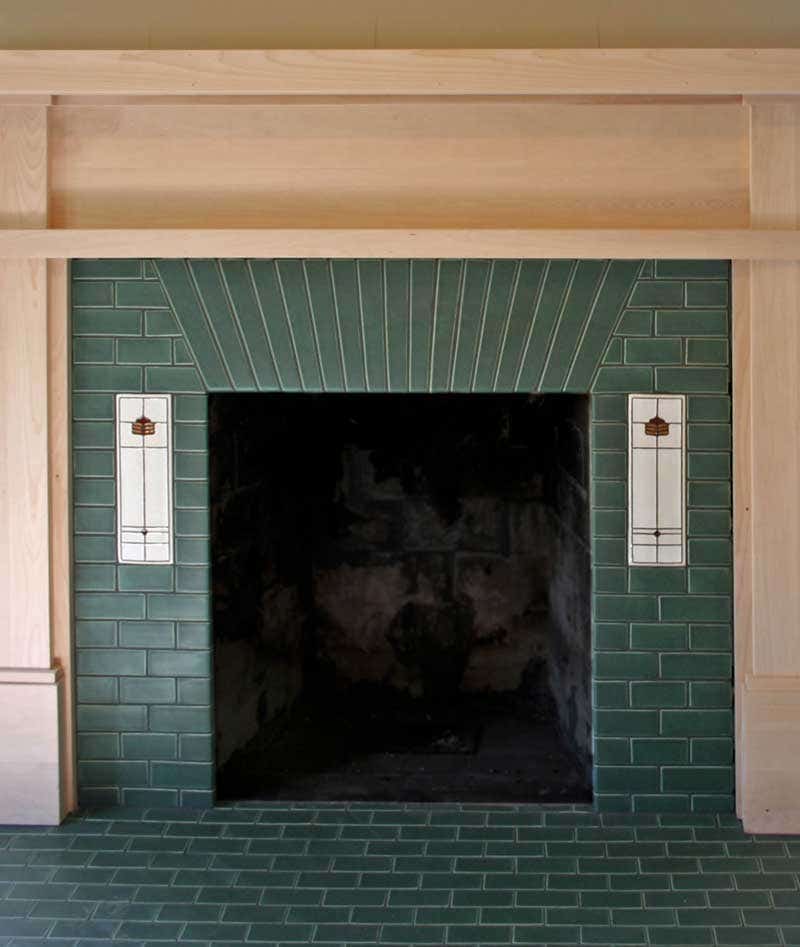 8-crop-northprairie_hinrichs-fireplace-installation.jpg