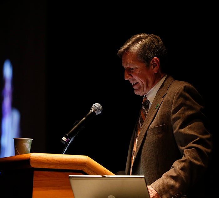 1-lecture-bruce_podium.jpg