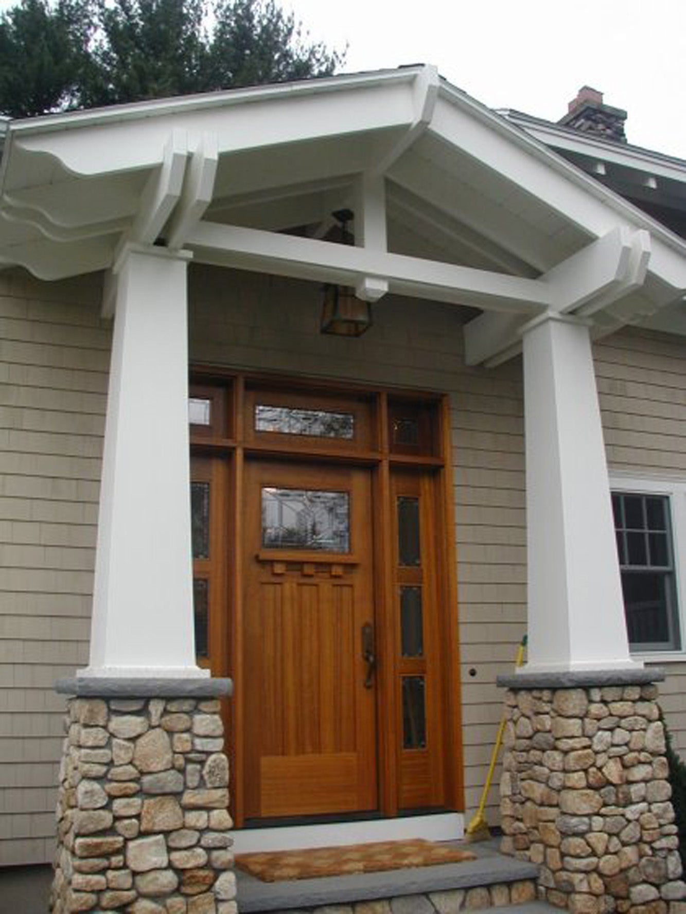 1_kennebec_entry-door.jpg