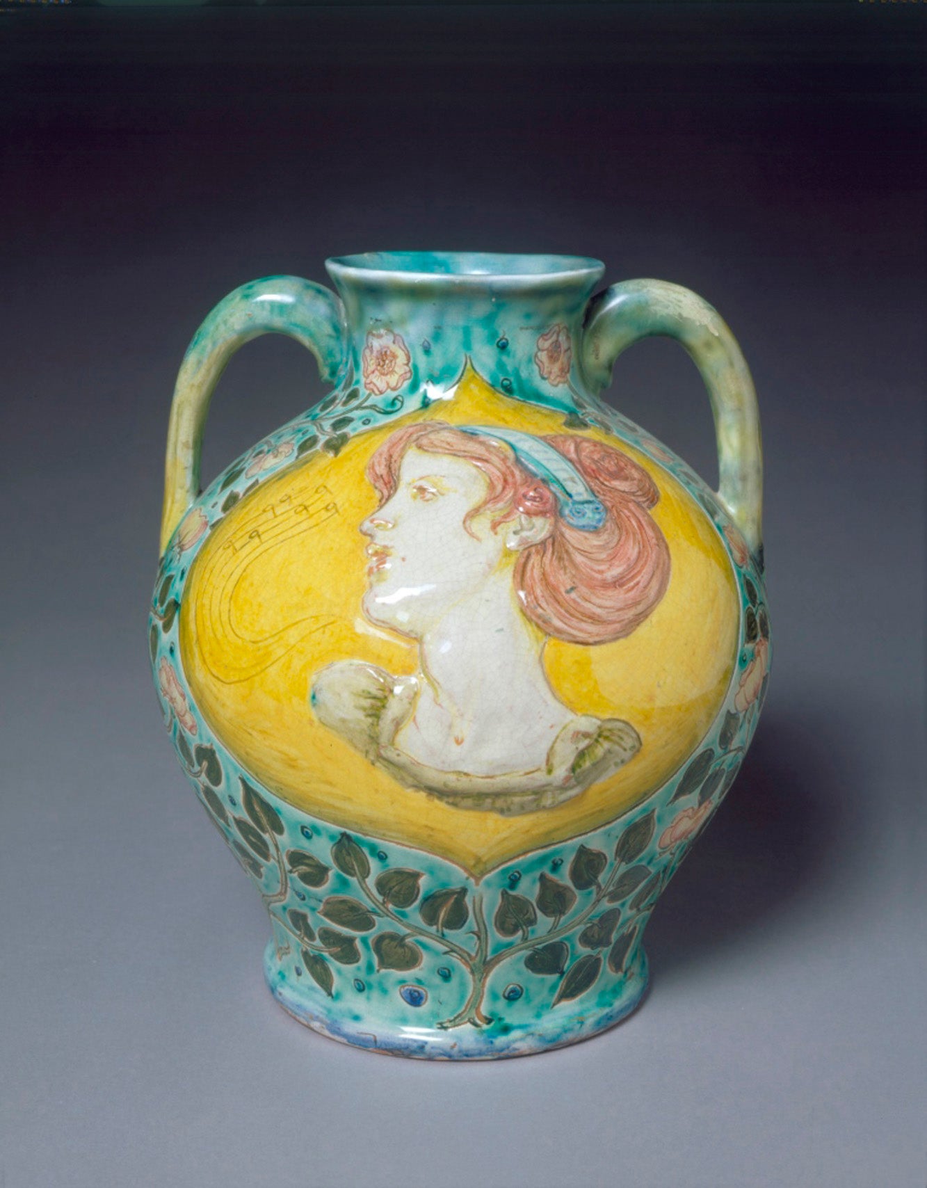 3-della-robbia-8269-vase-music-compressed.jpg