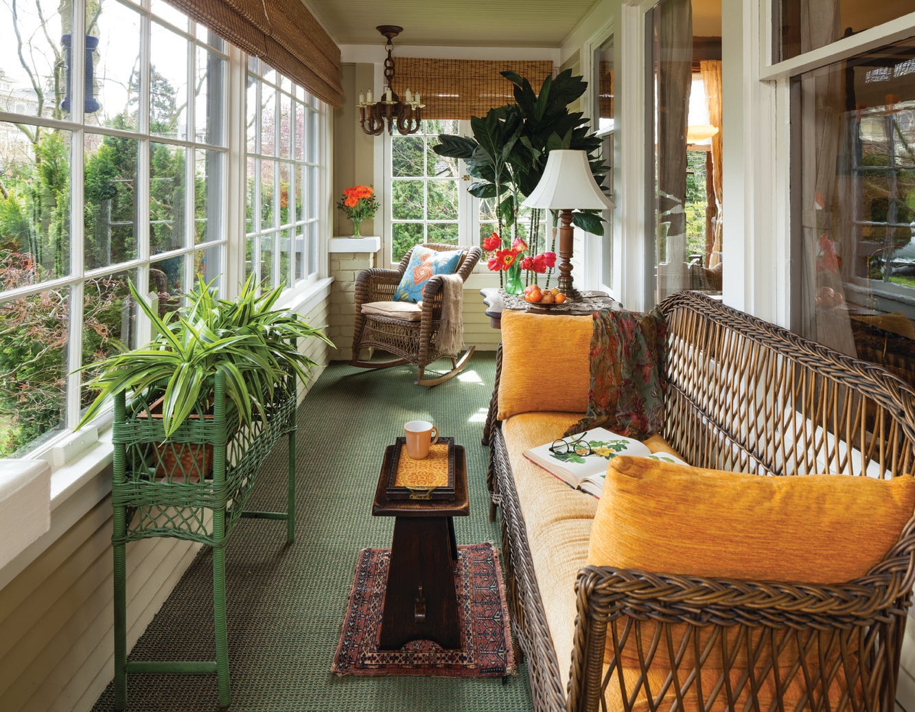 9_seattle_craftsman_sunporch.jpg