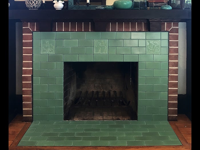 carreaux_fireplace.jpg