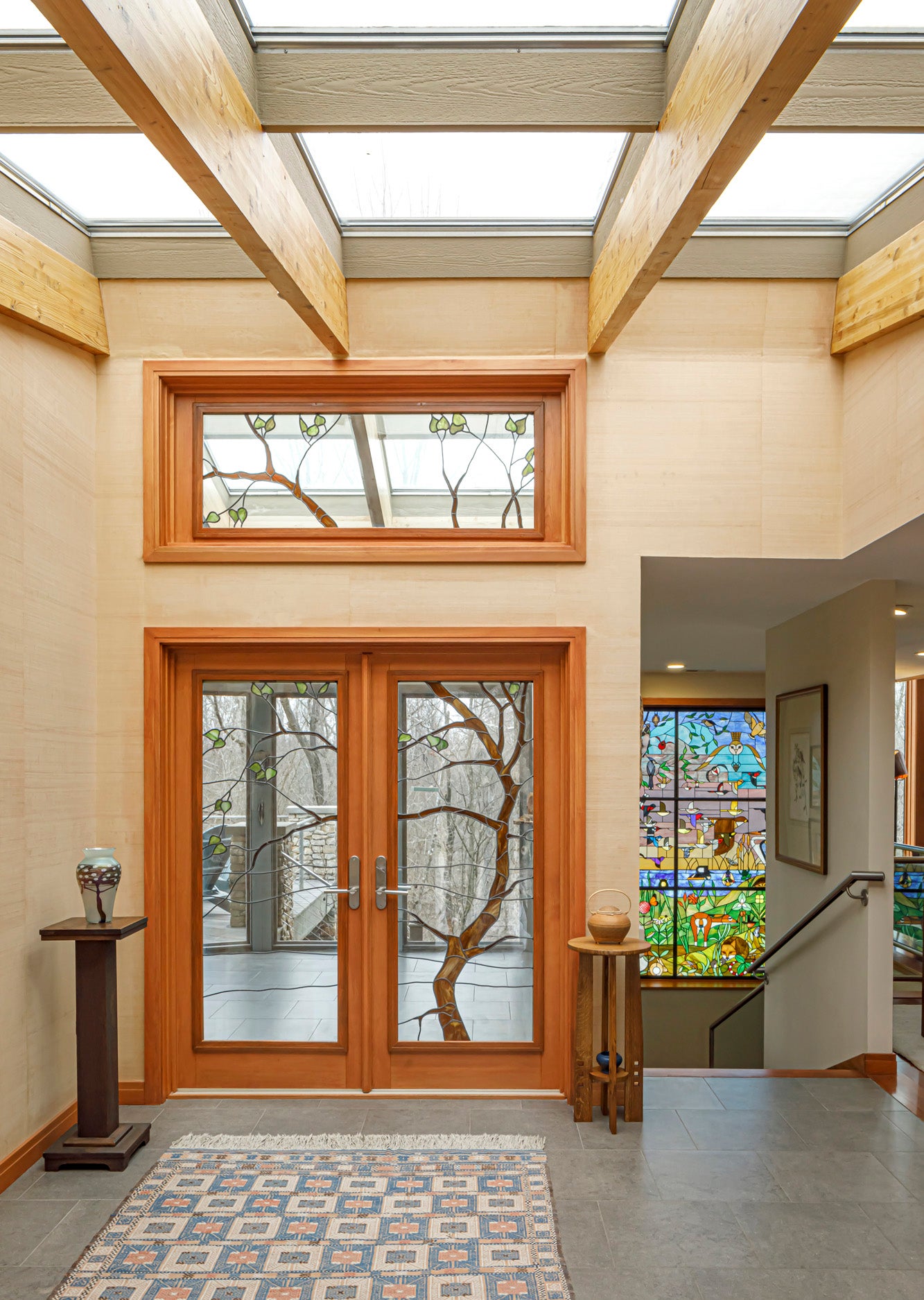 entrywindow-columbus_02.jpg