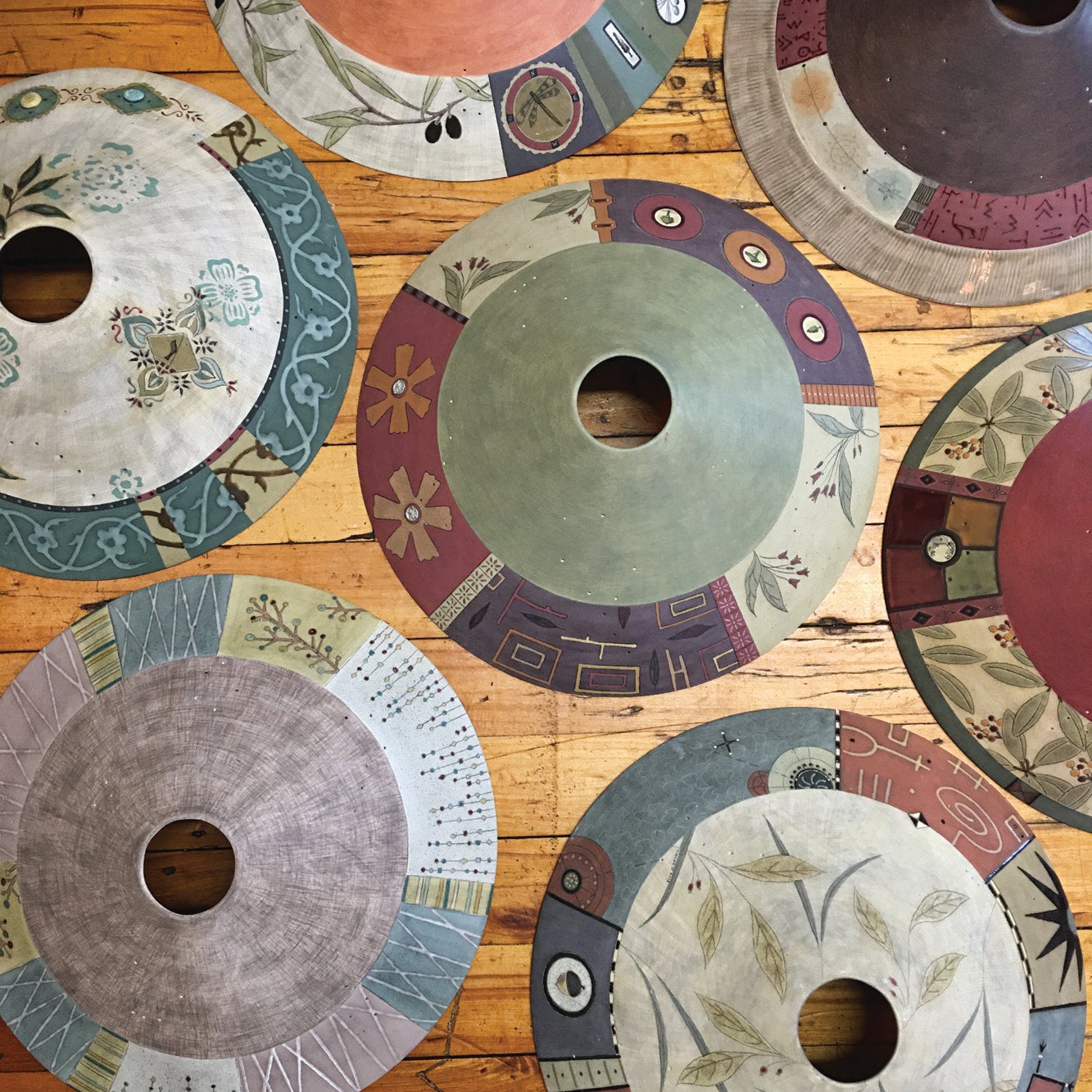 jannaugone_ceramic-top-view.jpg