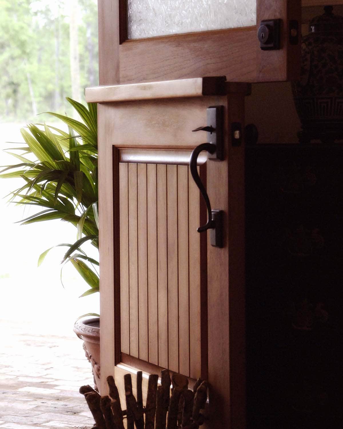 vintagedoorsdutchdoor.jpg