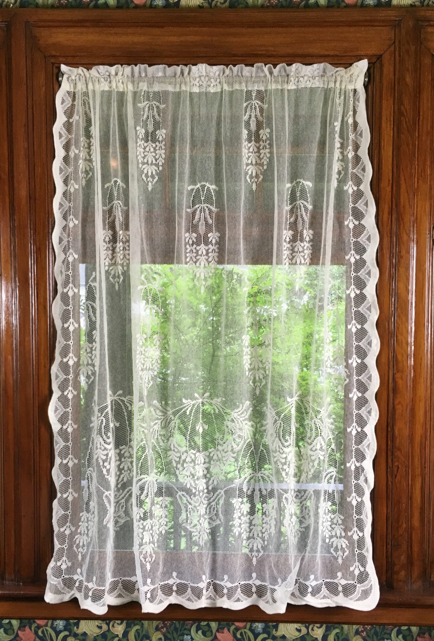 coopers-cottage-lace-diana.jpg