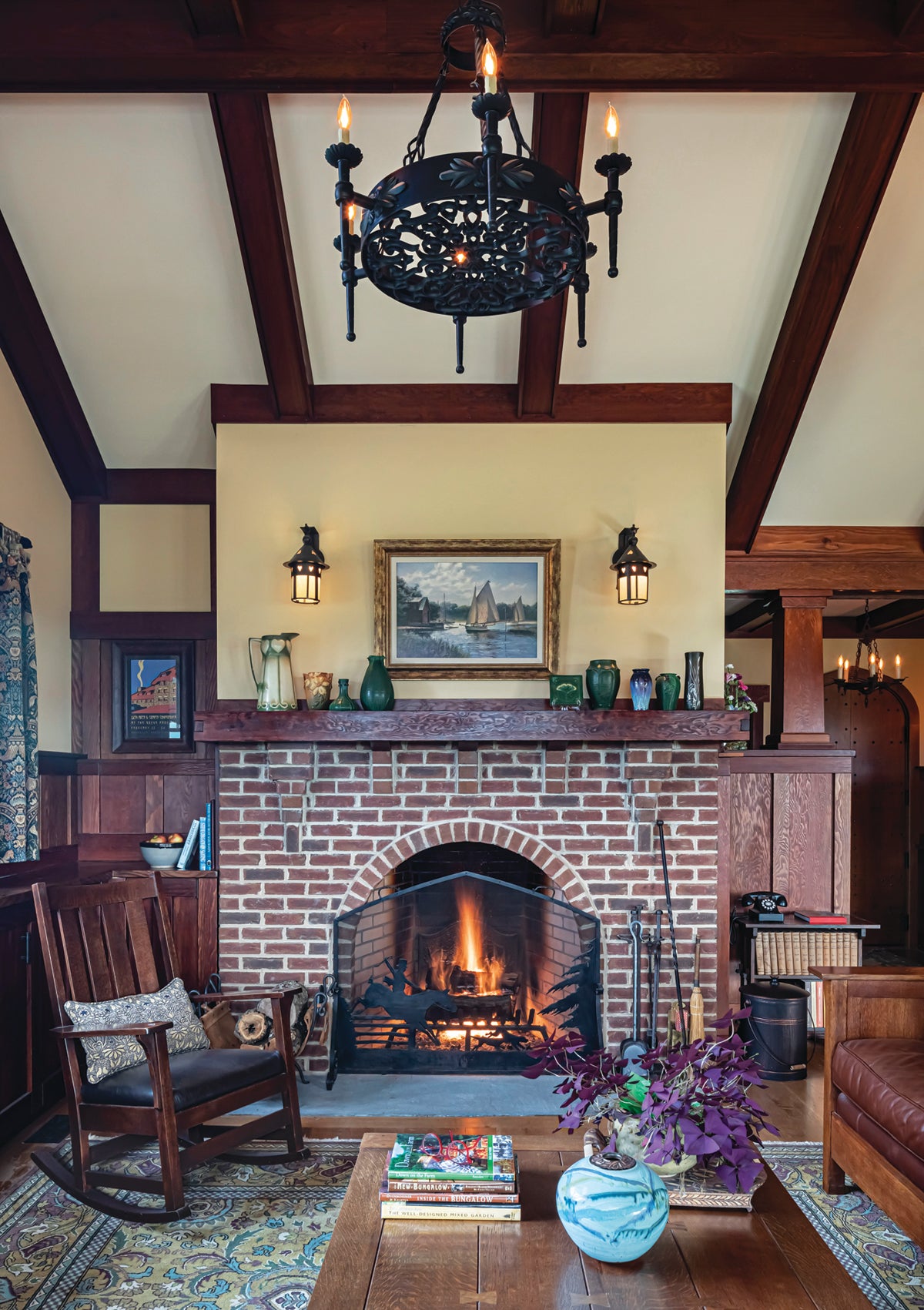 4_arts_crafts_fireplace_hearth_achrg24_neitzel.jpg